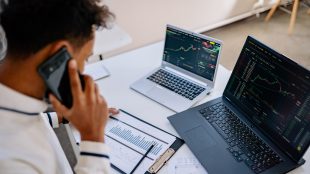 Wie funktioniert Ghostwriting und ist es legal?